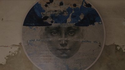 У Підгорецькому замку відкрили виставку фото та графіки мисткині з Києва