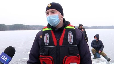 Аби запобігти трагічним випадкам на льоду, рятувальники Житомирщини проводять профілактичні рейди Аби запобігти трагічним випадкам на льоду, рятувальники Житомирщини проводять профілактичні рейди