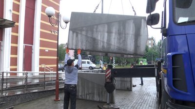 Укриття зупинки транспорту обстріли люди Краматорськ Донецька область