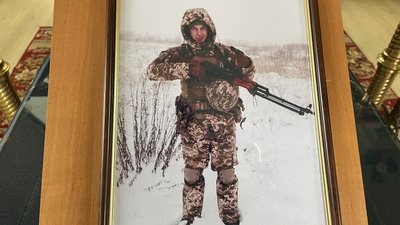 У Херсоні попрощалися із загиблим на війні бійцем Євгенієм Кічею