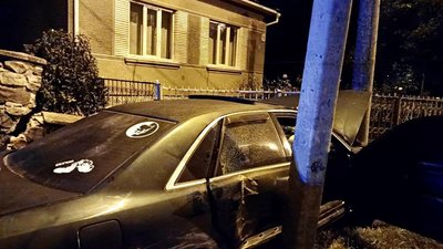 Сів за кермо автомобіля в стані алкогольного сп'яніння. В Ужгороді внаслідок ДТП травмувалися 3 людини Сів за кермо автомобіля в стані алкогольного сп'яніння. В Ужгороді внаслідок ДТП травмувалися 3 людини