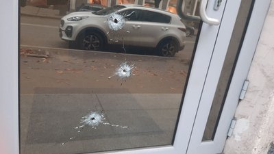 У Харкові обстріляли консульство Азербайджану: що відомо У Харкові обстріляли консульство Азербайджану: що відомо