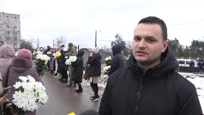 прощання, герої, загиблі воїни, поховання, похорон, смолянське кладовище прощання, герої, загиблі воїни, поховання, похорон, смолянське кладовище
