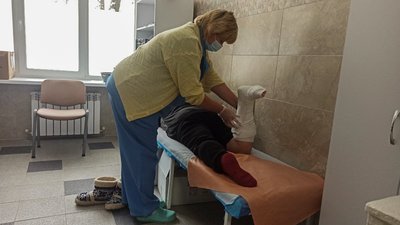 Як поводити себе під час ожеледиці. Поради реабілітологині з Кропивницького