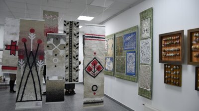У виставці до 60-річчя Луцької художньої школи представлено 500 робіт
