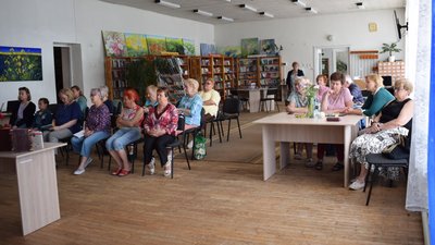 У луцьких бібліотеках запрацювали розмовні клуби української мови У луцьких бібліотеках запрацювали розмовні клуби української мови