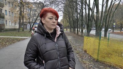 Наталія Паламарчук – донька полтавської комунальниці, яка торік провалилася під землю і загинула. Наталія Паламарчук – донька полтавської комунальниці, яка торік провалилася під землю і загинула.