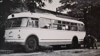 Тролейбус "Київ-4" роки експлуатації 1967 - 1976