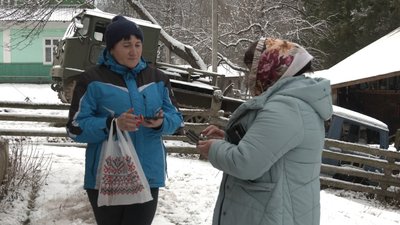 Жителі гірських сіл Франківщини залишилися без листоноші та пересувного відділення Жителі гірських сіл Франківщини залишилися без листоноші та пересувного відділення