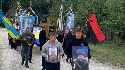 Прощання з Петром Калинієм