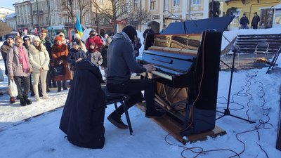 На Тернопільщині вшанували пам'ять Героїв Небесної Сотні На Тернопільщині вшанували пам'ять Героїв Небесної Сотні