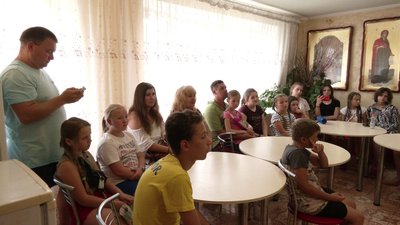 Життя на новому місці: переселенці зі сходу розповіли про життя в гуртожитку на Рівненщині Життя на новому місці: переселенці зі сходу розповіли про життя в гуртожитку на Рівненщині