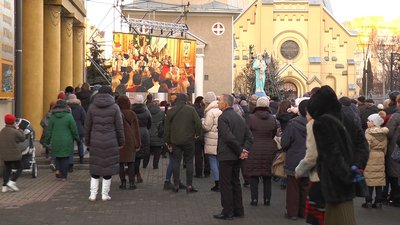 Міжнародний фестиваль "Коляда на Майзлях" завершився гала-концертом Міжнародний фестиваль "Коляда на Майзлях" завершився гала-концертом