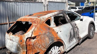 В Одесі чоловік підпалив автотрейлер з гуманітарною допомогою для переселенців — поліція В Одесі чоловік підпалив автотрейлер з гуманітарною допомогою для переселенців — поліція