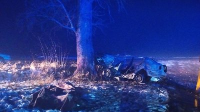 На Житомирщині тіла трьох загиблих деблокували з пошкодженої у ДТП автівки