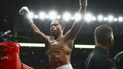 Гейні та Камбосос знову поб'ються за статус абсолютного чемпіона світу в легкій вазі: що це означає для Ломаченка