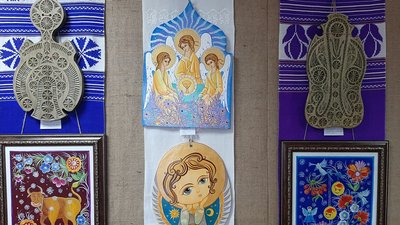200 робіт майстрів-аматорів презентували у мистецькому проєкті в Миколаєві