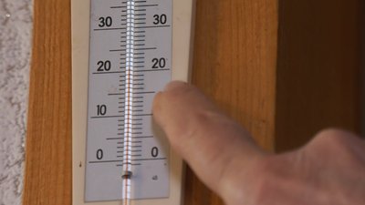 У Черкасах увімкнули опалення: частина містян проти У Черкасах увімкнули опалення: частина містян проти