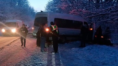 ДТП з авттобусом у Південному