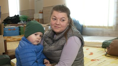 "Він наш наймолодший волонтер". Історія 2-річного Максима із Львівщини "Він наш наймолодший волонтер". Історія 2-річного Максима із Львівщини