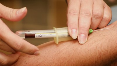 В Україні бракує донорської крові. Як стати донором та виправити ситуацію