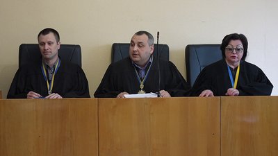 Термін тримання під вартою сплив. Адвокати Червінського не знають, де нині їх підзахисний Термін тримання під вартою сплив. Адвокати Червінського не знають, де нині їх підзахисний