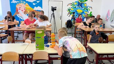 В Ужгороді відкрили освітній простір для дітей переселенців В Ужгороді відкрили освітній простір для дітей переселенців