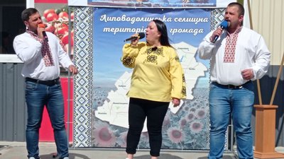 Громади Сумщини збирають кошти для ЗСУ і територіальної оборони Громади Сумщини збирають кошти для ЗСУ і територіальної оборони