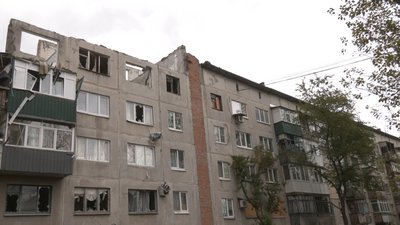 Будинок п’ятиповерхівка обстріли ремонт Слов’янськ Донецька область Будинок п’ятиповерхівка обстріли ремонт Слов’янськ Донецька область