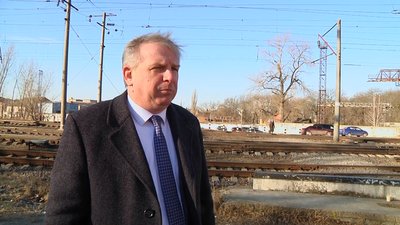 На Житомирщині жителі Бердичева вимагають облаштувати пішохідний перехід через залізничні колії На Житомирщині жителі Бердичева вимагають облаштувати пішохідний перехід через залізничні колії