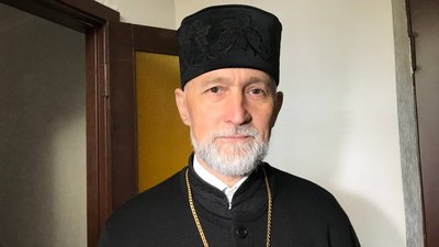 У Житомирі представники ПЦУ оновлюють свої дані у ТЦК У Житомирі представники ПЦУ оновлюють свої дані у ТЦК