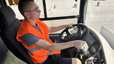 У Кременчуці навчають майбутніх водіїв тролейбусів