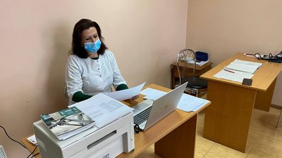 На Одеському залізничному вокзалі роблять бустерну дозу вакцини від COVID-19 На Одеському залізничному вокзалі роблять бустерну дозу вакцини від COVID-19