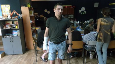 У Луцьку діти з синдромом Дауна та їхні батьки організовують заняття арттерапії для військових У Луцьку діти з синдромом Дауна та їхні батьки організовують заняття арттерапії для військових
