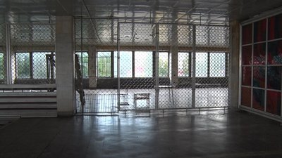 У Миколаєві співробітники Укрзалізниці демонтували волонтерський пост У Миколаєві співробітники Укрзалізниці демонтували волонтерський пост