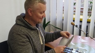 "Початок є, а кінця цим знанням немає": тернополянин про своє хобі гострити кухонні ножі "Початок є, а кінця цим знанням немає": тернополянин про своє хобі гострити кухонні ножі