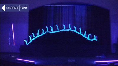 Сумські школярі перемогли на всеукраїнському театральному конкурсі Сумські школярі перемогли на всеукраїнському театральному конкурсі