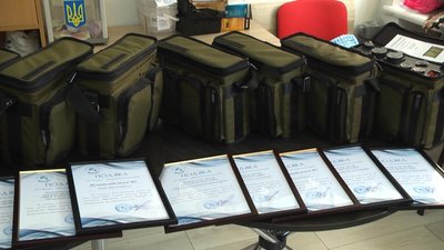 У Хмельницькому за кошти з акції "Донат замість букета" волонтери купили вісім "бандеропаверів" У Хмельницькому за кошти з акції "Донат замість букета" волонтери купили вісім "бандеропаверів"
