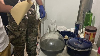Сприяв організації наркобізнесу: ДБР повідомило про підозру правоохоронцю з Тернопільщини Сприяв організації наркобізнесу: ДБР повідомило про підозру правоохоронцю з Тернопільщини