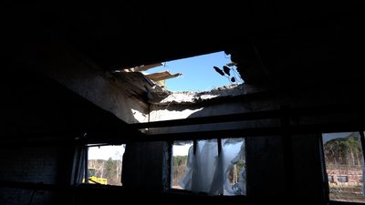 "Мабуть, наші корови — нацисти": жителі Семенівської громади про обстріл місцевої ферми "Мабуть, наші корови — нацисти": жителі Семенівської громади про обстріл місцевої ферми