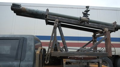 Вінницькі майстри виготовляють міні-гради з трофейної російської техніки Вінницькі майстри виготовляють міні-гради з трофейної російської техніки