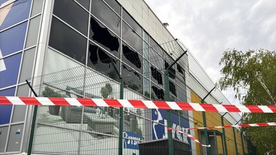 Наслідки удару РФ по ТЦ у Запоріжжі, 22 вересня 2026 року