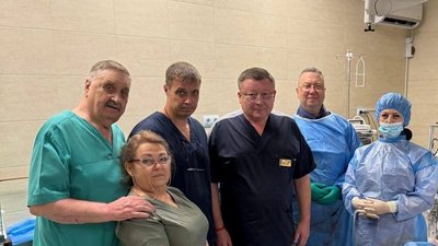 У Херсоні вперше під час війни провели унікальну операцію з видалення тромбу з мозку