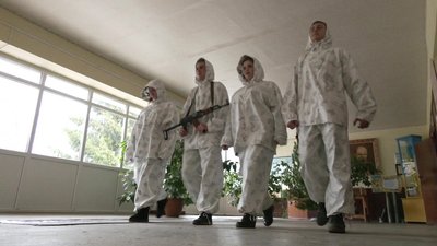 Зимові маскувальні костюми для учасників ООС шиють учениці Золотоніського професійного ліцею
