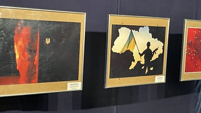 "Нескорені": у Житомирі відбулася презентація виставки сучасної символічної фотографії "Нескорені": у Житомирі відбулася презентація виставки сучасної символічної фотографії