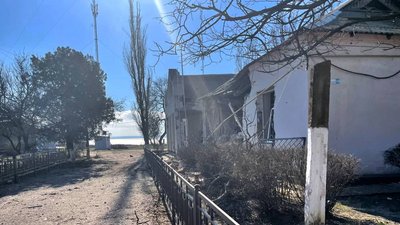 У селах під Миколаєвом, не дивлячись на обстріли, продовжують жити люди