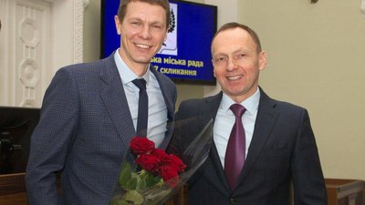 Депутати, які обиралися від старої партії Атрошенка, заявили про перехід до його нової партії