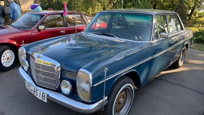 "Це єдине авто в такому стані у світі": у Києві влаштували пробіг ретроавтомобілів "Це єдине авто в такому стані у світі": у Києві влаштували пробіг ретроавтомобілів