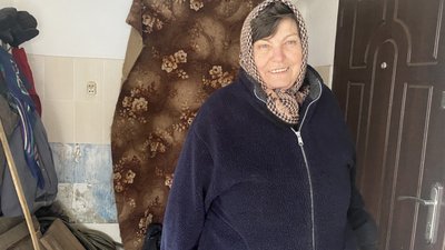"Пачки чаю і їх погамселили": як мешканці Великої Писарівки на Сумщині оговтуються після вибухів "Пачки чаю і їх погамселили": як мешканці Великої Писарівки на Сумщині оговтуються після вибухів