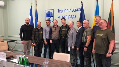 Учасники зустрічі з литовськими парламентарями